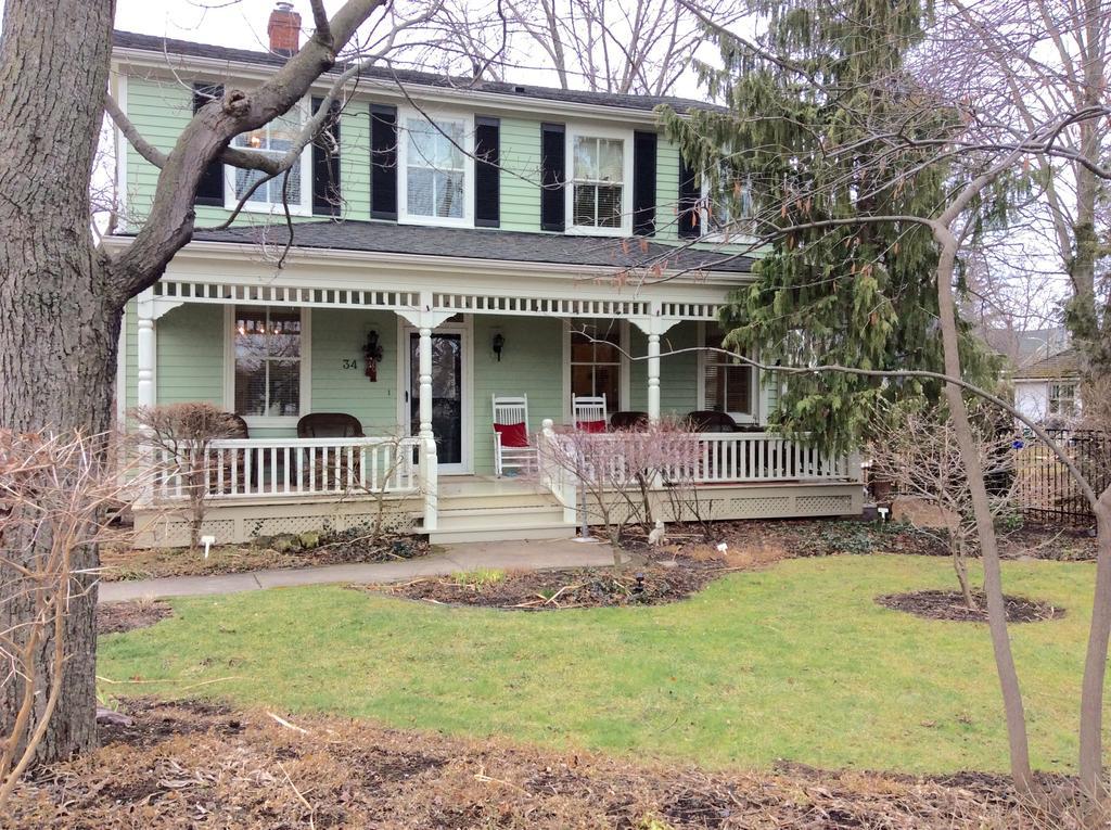 Scarlet Tunic Bed And Breakfast Niagara-on-the-Lake Εξωτερικό φωτογραφία
